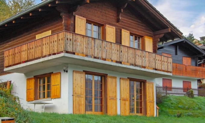 Nendaz House | Relax at Chalet Enfin: Lake View, Spa & Family Friendly