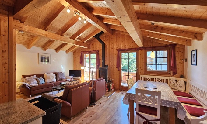 Saas-Fee Ski Chalet | Relaxing Wellness Chalet with Hot Tub for Holiday Getaways