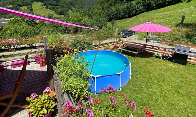 Saint-Jean-dʼAulps Ski Chalet | Chalet for 10 people with large terrace and garden.