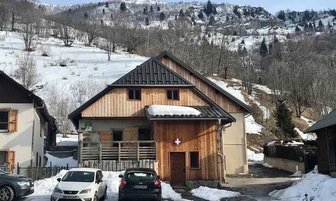 Saint-Francois-Longchamp Ski Chalet | Discover Chalet les Clarines 3* in Saint François Longchamp