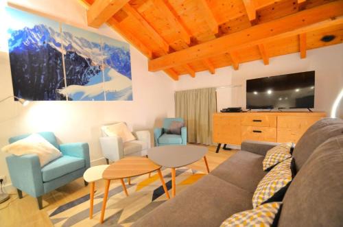 Saint-Marcel Apartment | Cozy Chalet Barthelemy for Families - Ideal Mountain Retreat