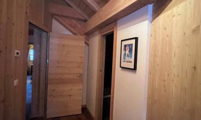 Villard-Reculas Ski Chalet | Large Chalet in Villard Reculas with Ski-in/Ski-out Access