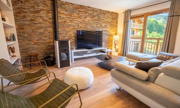 Les Allues Apartment | Family-Friendly Retreat at Chalet Gaïla - 4-Star Comfort