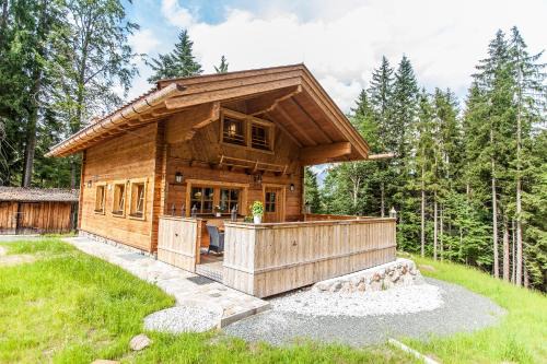 Fieberbrunn Ski Chalet | Explore Haberlhütte: Family-Friendly Retreat with Top Ratings