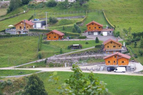 La Bresse Ski Chalet | Chalet Helalph: Pet-Friendly Retreat with Oceanfront Views