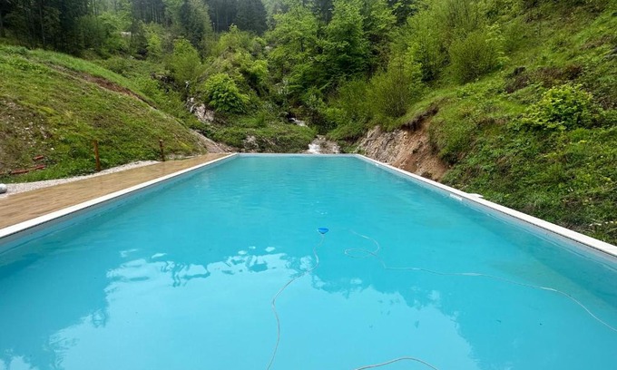 Idrija Villa | Experience Chalet HerMes arT: Oceanfront Bliss Awaits