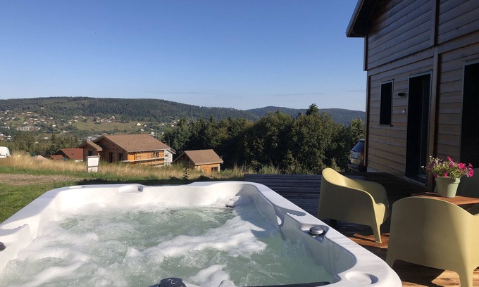 Gerardmer Ski Chalet | Cozy Chalet with Hot Tub Near Ski Slopes and City