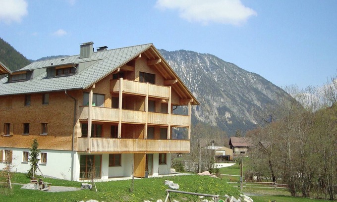 Brand Ski Chalet | Ideal Ski-In Apartment in Brand with Top Amenities