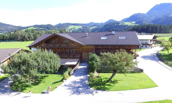 Reith im Alpbachtal Apartment | Cozy Apartment Steps from Ski Area and Scenic Lake