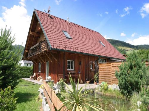 Einach Ski Chalet | Inviting Chalet in Stadl an der Mur with Sauna & Family Amenities