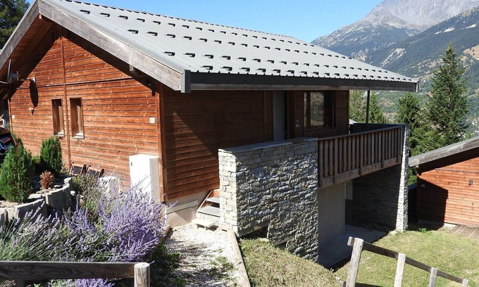Villarodin-Bourget Ski Chalet | Chalet in Villarodin-Bourget: Rated 10/10, Pet-Friendly Stay