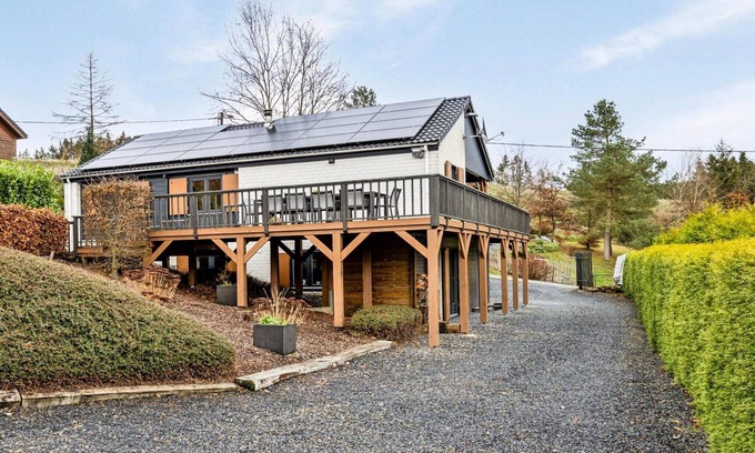 Bournoufay Ski Chalet | Exquisite Chalet in Manhay with Spa and Sauna Amenities