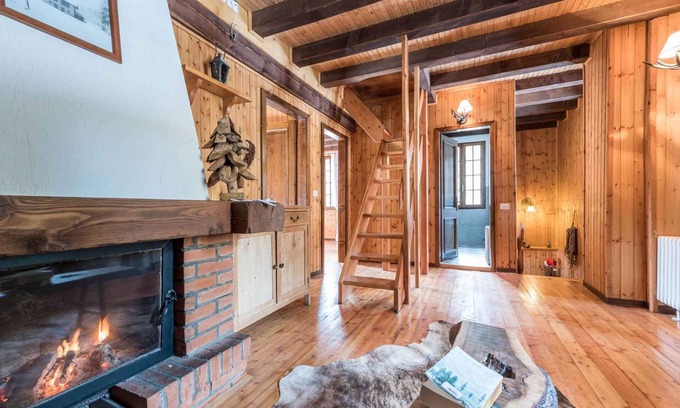 Concei Ski Chalet | Forest Retreat: Ideal for a Digital Detox & Pet-Friendly