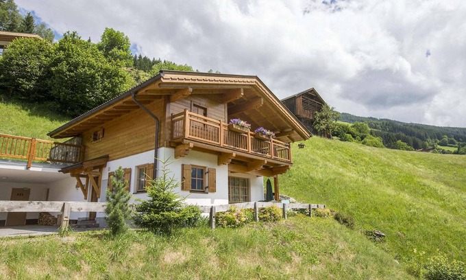 Wald im Pinzgau Ski Chalet | Chalet in Wald near Zillertal Ski Arena