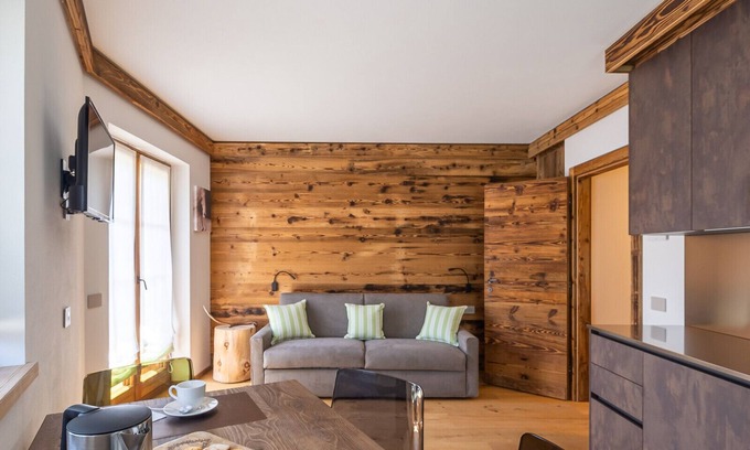 Vodo Cadore Apartment | Comfortable Chalet Ines - Child-Friendly with Breakfast Included