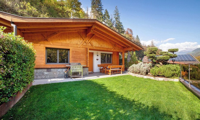 Rifiano House | Scenic Chalet 'Jasmin' with Pool, Wi-Fi & Mountain Views