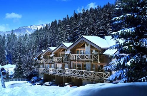 Jasna Apartment | Wellness Retreat at Chalet Jasná: Jacuzzi & Sauna Bliss