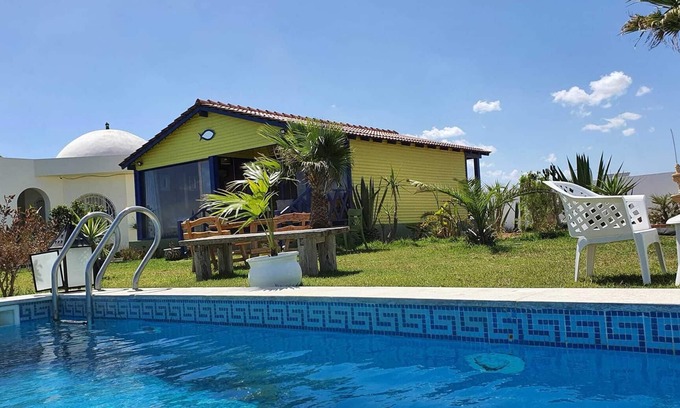 Nabeul Governorate House | Relax at Chalet Jaune Dar Oufa - Family & Pet Friendly Stay