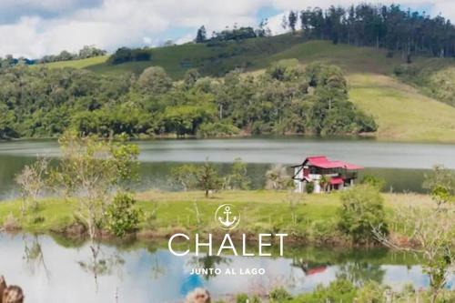 Yotoco Apartment | Chalet junto al lago con muelle privado