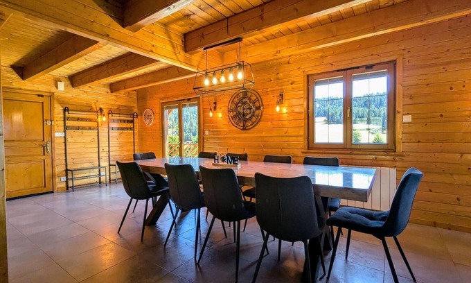 Le Grand Valtin Ski Chalet | Guest Rated 10/10: Chalet Le Grand Valtin with Ocean View