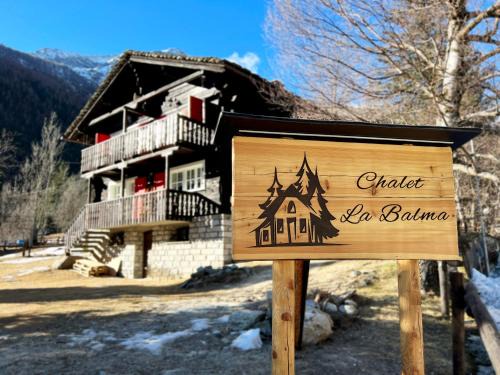 Macugnaga Ski Chalet | Unforgettable Chalet La Balma - Rated 9.7, Pet-Friendly Stay