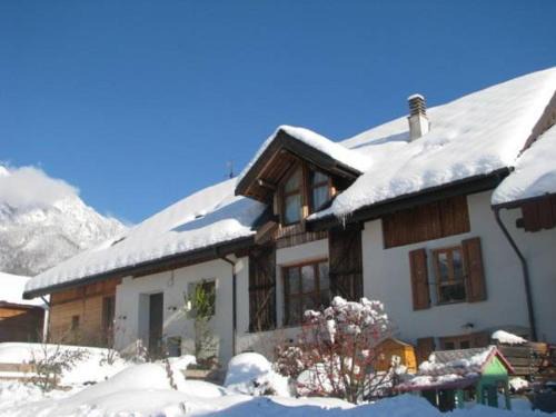 Mercury Ski Chalet | Discover Chalet La Ferme de Noemie: Top-Rated & Family-Friendly