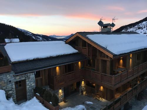 Meribel-Mottaret Apartment | Family-Friendly Chalet La Grande Ourse in Meribel