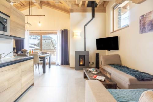 Val Cenis Apartment | Discover Chalet la Parrachée: 4-Star Family Escape