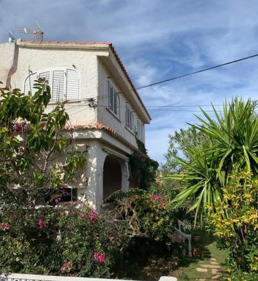Cullera House | Family-Friendly Retreat at Chalet Las Brisas Awaits You