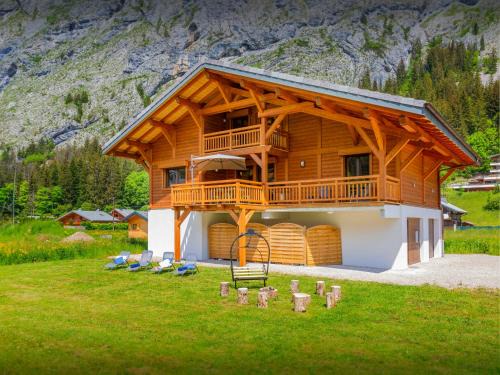 La Chapelle-d'Abondance Ski Chalet | Chalet Les Vardafes - Family-Friendly with Hot Tub & Breakfast