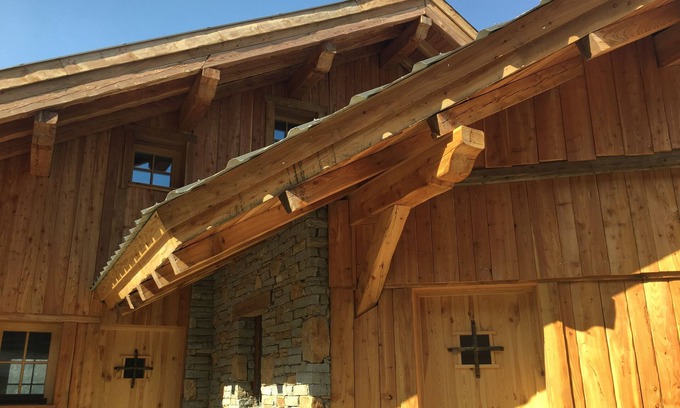 Villard-Reculas Ski Chalet | Discover Chalet Le Montana 2: Rated 9.8 with Pool & Spa