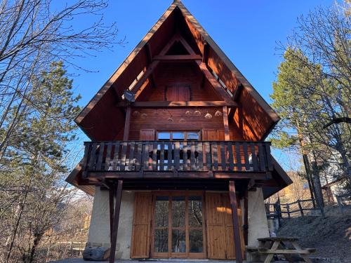 Allos Ski Chalet | Chalet Le refuge