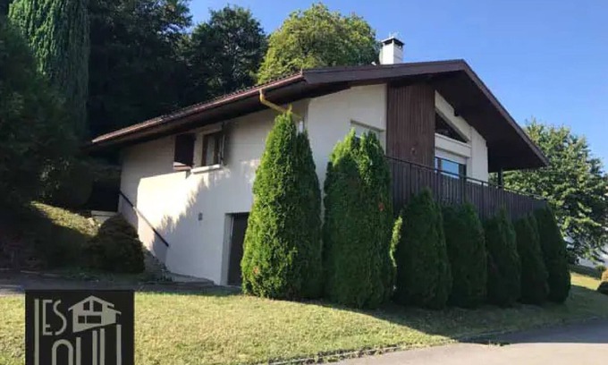 Maxilly-sur-Leman Ski Chalet | Inviting Chalet LES LAUX: Family-Friendly with Breakfast Included
