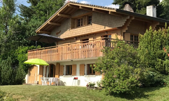 Saint-Jean-de-Sixt Ski Chalet | Discover Chalet les Marmottes: 10/10 Rated & Family-Friendly