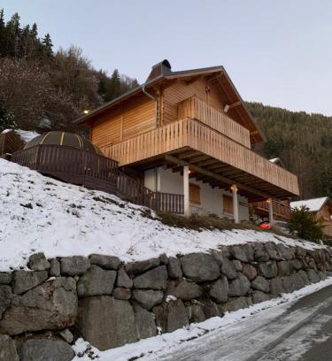 Station de Drouzin le Mont Ski Chalet | Chalet Les Marmottons
