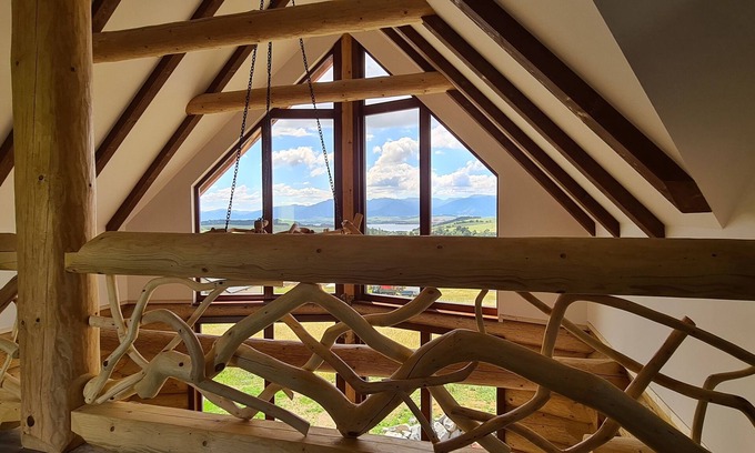 Izipovce Cottage | Experience Chalet Liptov Izipovce with Lake View & Breakfast
