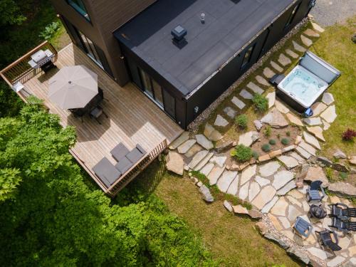 La Conception House | Relaxing Chalet Listra: Spa Retreat 16 Min to Tremblant
