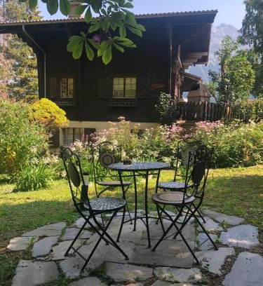 Mex Ski Chalet | Chalet Mex 15: Guest Rated 9.1 & Family and Pet Friendly