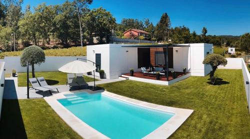 Sear House | Experience Chalet Mia Sear Areas with Oceanfront Views