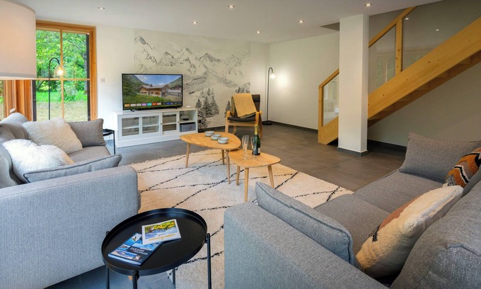 Sixt-Fer-a-Cheval Ski Chalet | Chalet Morris - family break in scenic mountain village - OVO Network