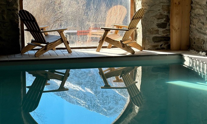 Saint-Andre Ski Chalet | Chalet 'Nevala' with Mountain View, Private Terrace and Wi-Fi