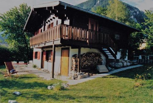 Leuk House | Chalet Oase Obere Wohnung: Ideal for Family Getaways