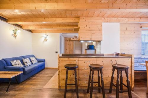 Campitello di Fassa Apartment | Family-Friendly Stay at Chalet Osmar - Rated 9/10 by Guests