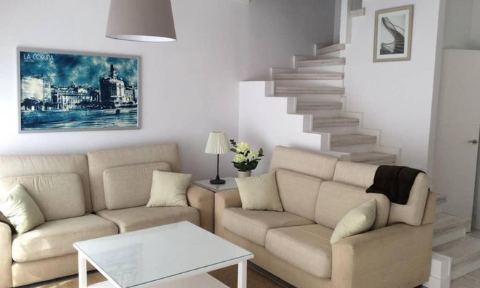 La Garita House | Family-Friendly Chalet Just 5 Minutes from the Beach
