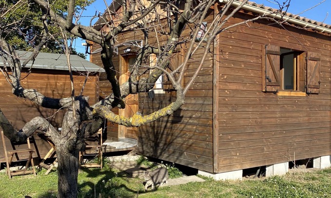 Carnoules Ski Chalet | Family-Friendly Retreat at Chalet Pignantais with Kitchen