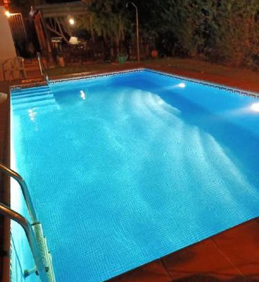 Cabo Roche House | Cozy Chalet Roche Just 300 Meters from the Beach