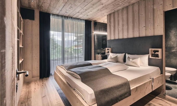Racines Ski Chalet | Relaxing Forest Chalet with Mountain Views & Private Terrace