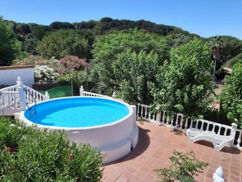Cordoba House | Discover Chalet Rural La Solana: Poolside Retreat Near Córdoba