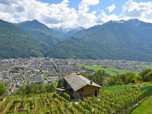 Civo Ski Chalet | Cozy Chalet Rustico Rebustella: Child-Friendly Retreat