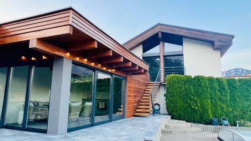 Sulov-Hradna House | Relax at Chalet Súľov: Pool, Sauna & Oceanfront Bliss